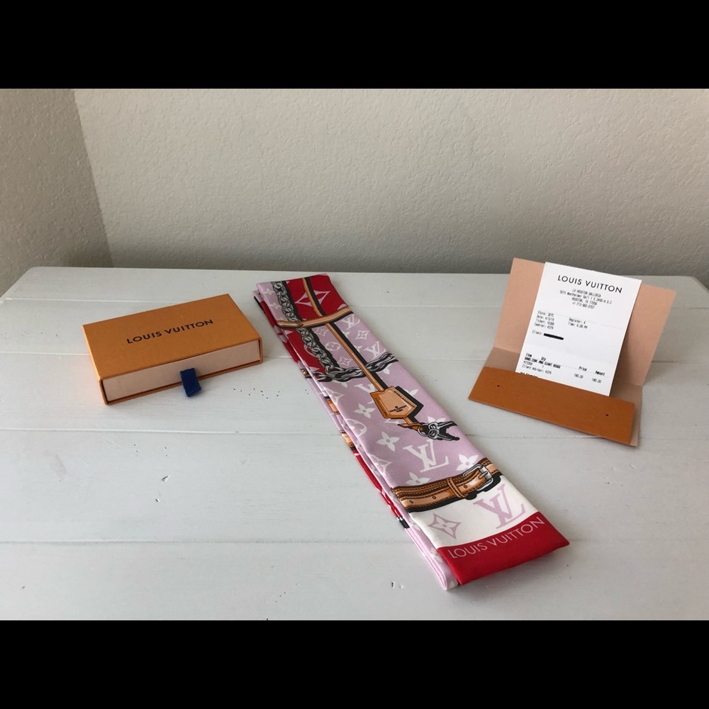 Louis Vuitton Confidential Bandeau Giant Rouge